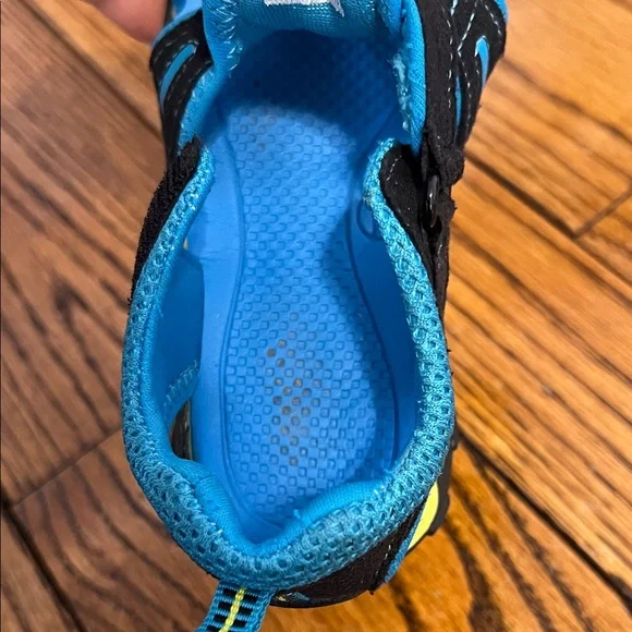 Pediped Kids Sandals in Black and Blue with Yellow Accents - Picture 8 of 16